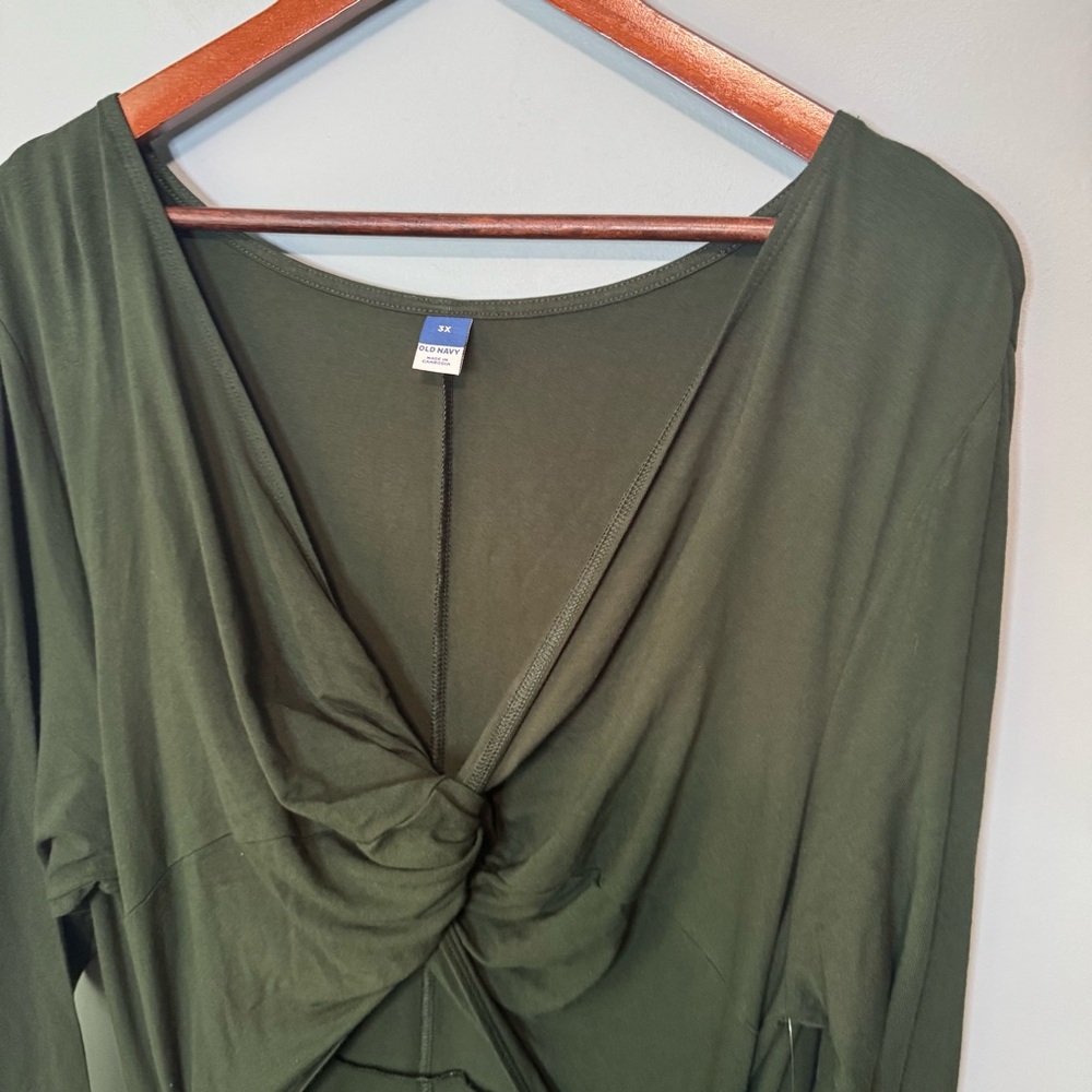 Old Navy Green Fit & Flare Twist Front Cutout Midi Dress. NWT. Size 3X - Picture 6 of 15